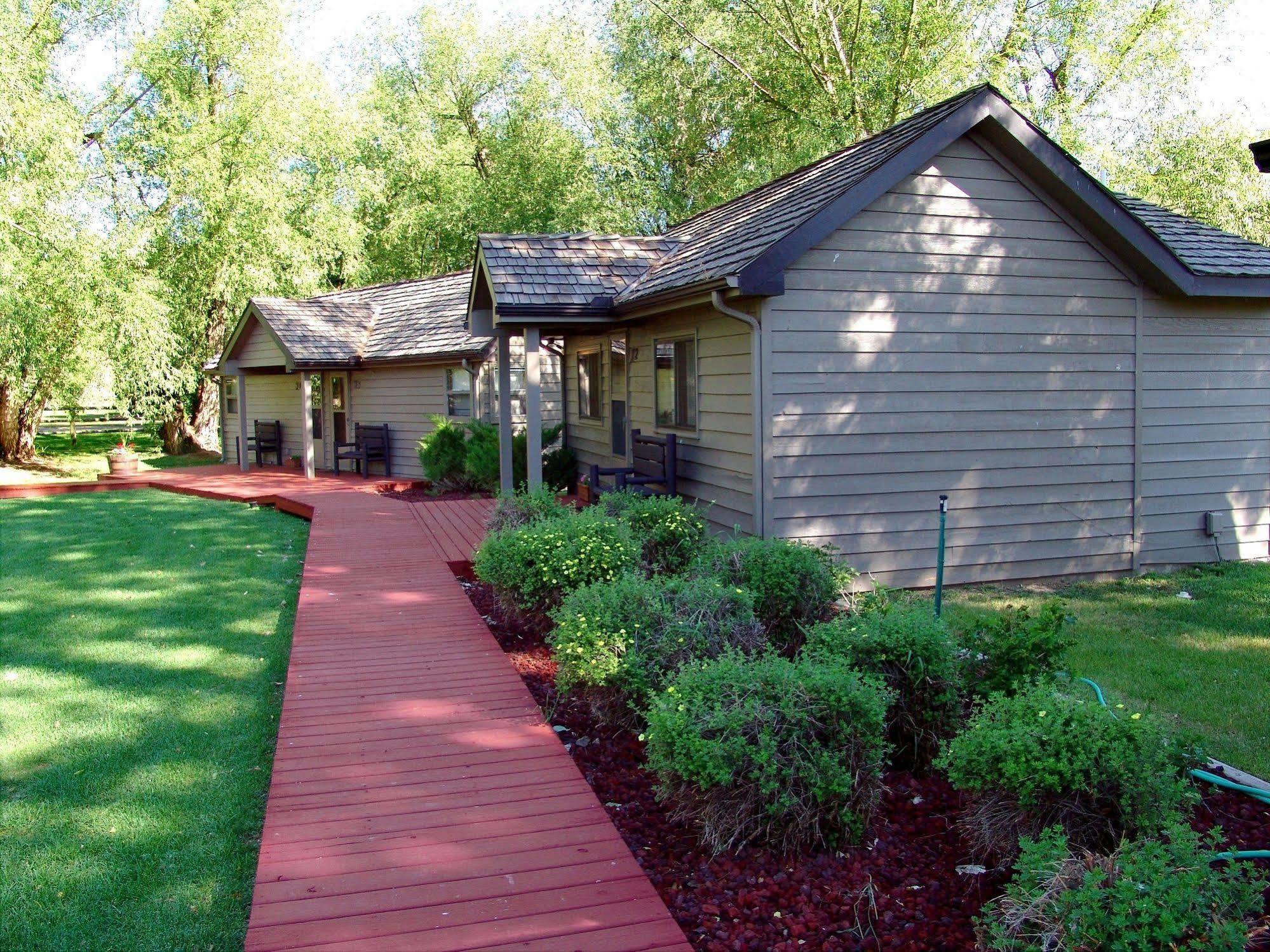 The Ranch At Ucross Hotel Exterior photo